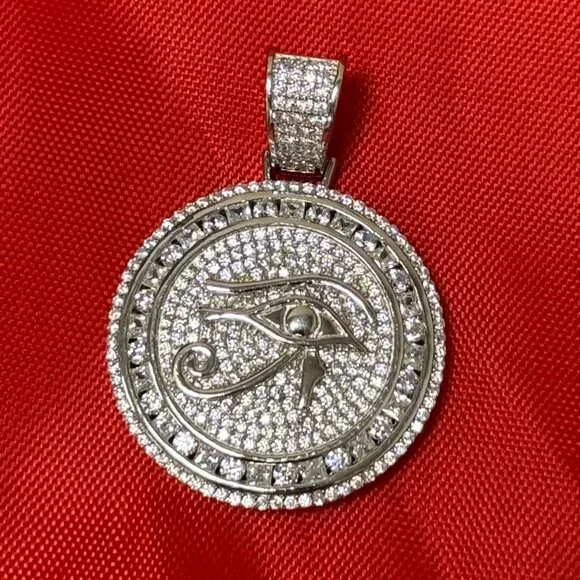 Eye of Horus Pendant – 925 Sterling Silver – AAA Cubic Zirconia – Brand New - Picture 2 of 3